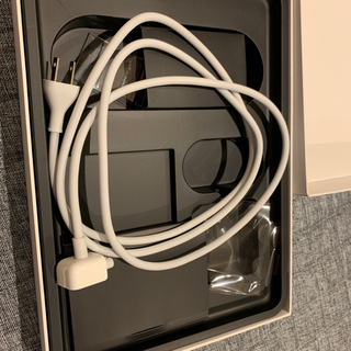 MacBook Pro用箱＆コード
