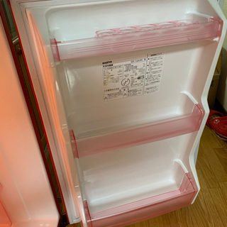 137L SANYO 冷蔵庫 レッドの画像