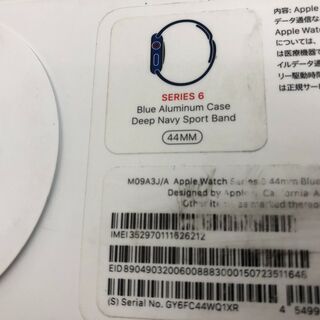 【店頭お渡し】Apple Watch Series 6 GPS+Cellularモデル 44mm M09A3J/A [ディープネイビースポーツバンド]の画像