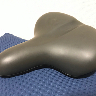 自転車　ママチャリサドル