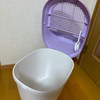 猫のトイレの画像