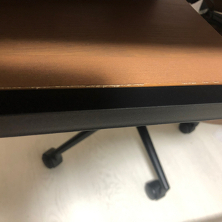 IKEA ワークデスクの画像