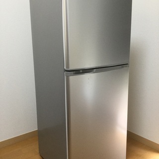AQUAのノンフロン冷蔵庫 AQR-141C(S)
