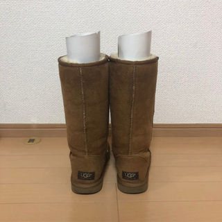 UGG アグ シープスキン ムートン ブーツ ロング チェスナットの画像
