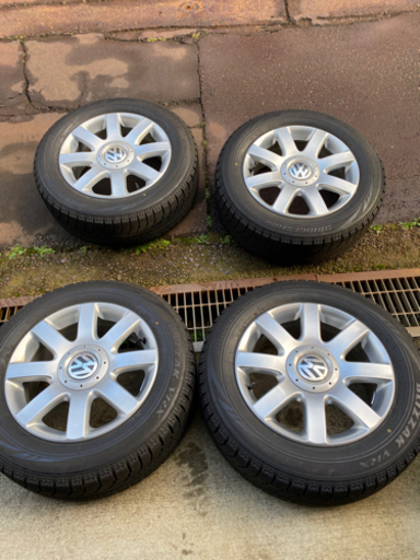 スタッドレスタイヤ　VRX  ゴルフ5以降のVW車