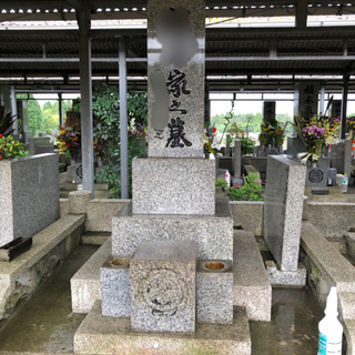 お墓手磨き　清掃　塗り替え