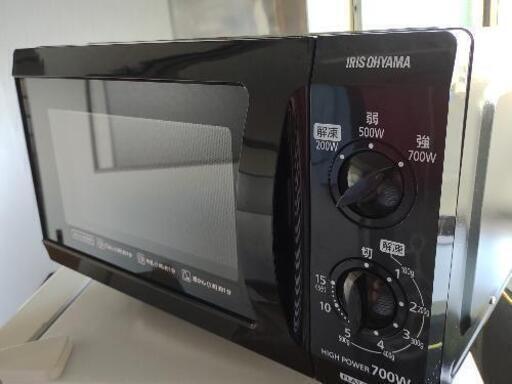 電子レンジ　Iris Ohyama 700W flat table IMB-F183-6