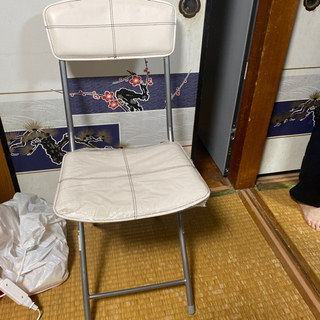 中古　ニトリ　折り畳みイス　1脚の画像