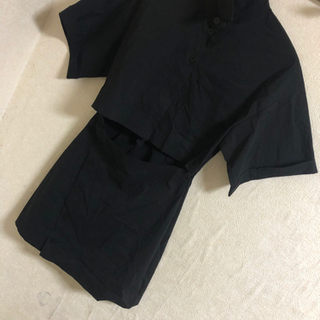 レストランみたい服装の画像