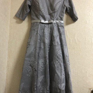 ドレス