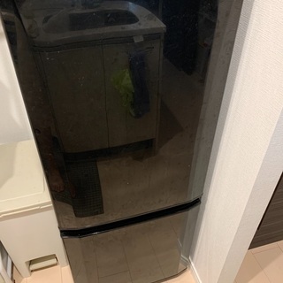 一人暮らし用冷蔵庫(黒)