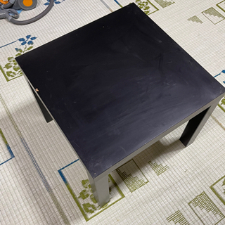 IKEA テーブルの画像