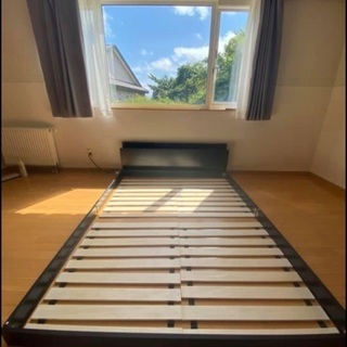ダブルベッドフレームのみ！！！