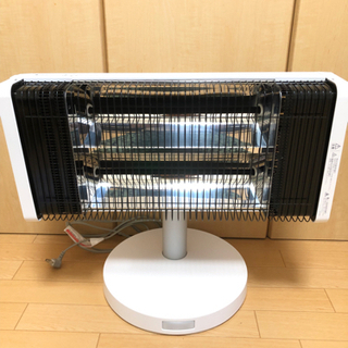 【美品】ダイキン 遠赤外線暖房機 セラムヒート CER11WS-Wの画像