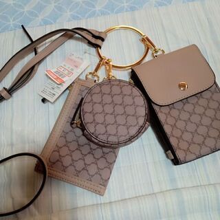 しまむらのバックの画像