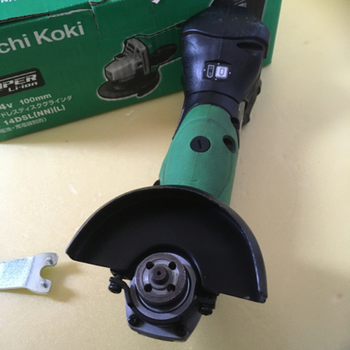 HITACHI koki コードレスグラインダ