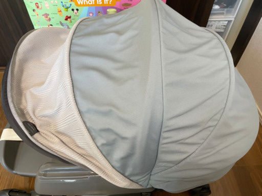 コンビ　電動ベービーラック　バウンサー