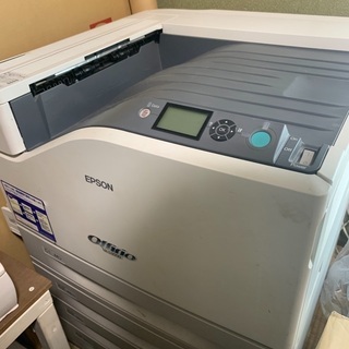 EPSONカラーレーザープリンター LP-S9000の画像