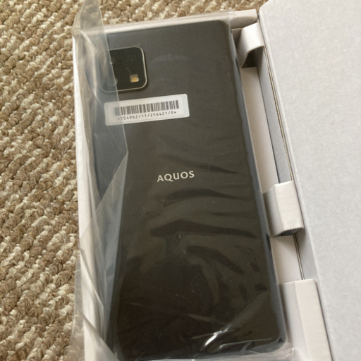 AQUOS sense4 basic