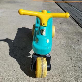 【売約済み】0919-001 【無料】子ども用 三輪乗り物おもちゃの画像