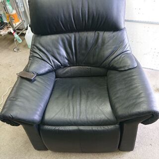 カリモク 1P電動リクライニングソファー🛋