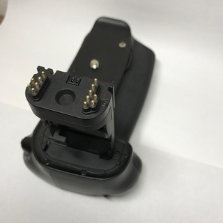Canon 60D用　バッテリーグリップ BG-E9 ポラロイド[POLAROID]の画像
