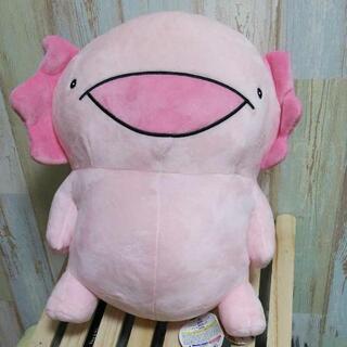 からめる　ぬいぐるみ　ウーパールーパー