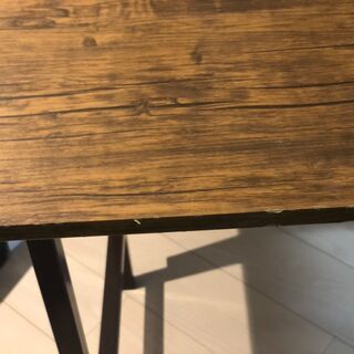 折り畳みの式デスクを差し上げます。の画像