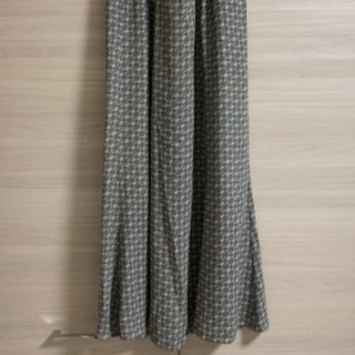⭐︎⭐︎GU ロングプリーツスカート⭐︎⭐︎