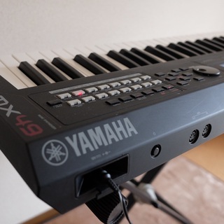 YAAMAHA MX49の画像
