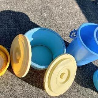 【受け渡し予定】古い漬物用のバケツとザル一式の画像