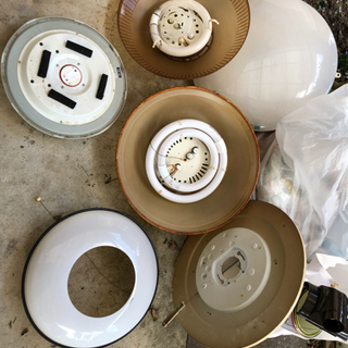 照明器具　他数点　電気つきます。の画像