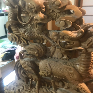 龍、麒麟。鶴　の彫り物の画像