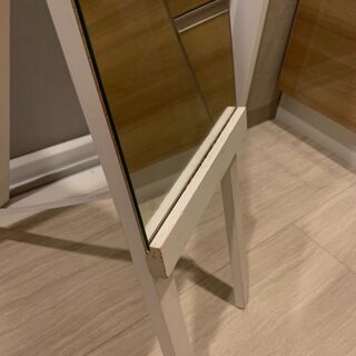 【無料】姿見　鏡　白　自立の画像