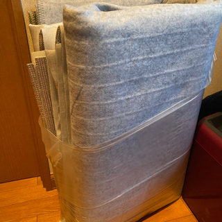 ホットカーペット　2年間使用　床断熱シート付き　カーペットは処分しました。の画像