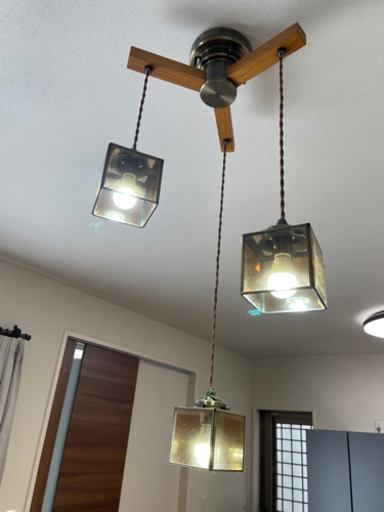 ペンダントライト　3灯　LED 照明　値下げ!