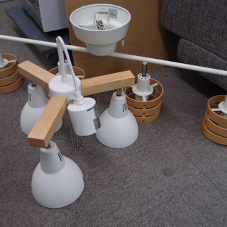 中古品　ニトリとトヨスターの照明器具　2点セット