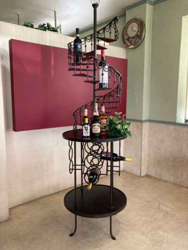 アンティーク　ワインラック　ワインスタンド　螺旋階段