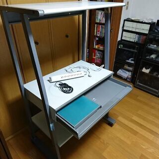パソコンデスク