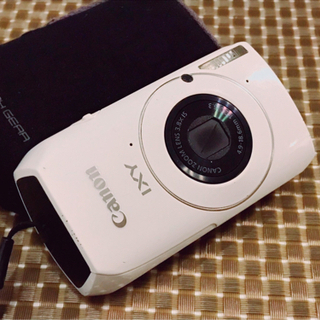 【決まりました】CANON  IXYデジタル 30S ホワイトの画像