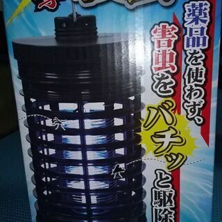 電撃 殺虫器