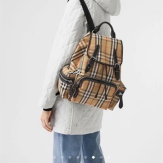 Burberry リュック バックパック 新品未使用の画像
