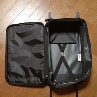 キャリーバッグ
