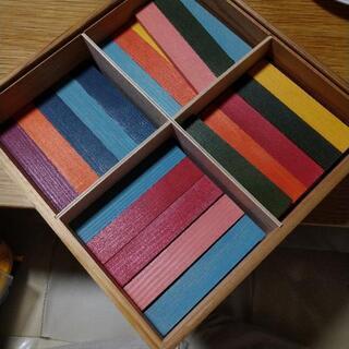 積み木　カプラKAPLA100本色付き箱も美品
