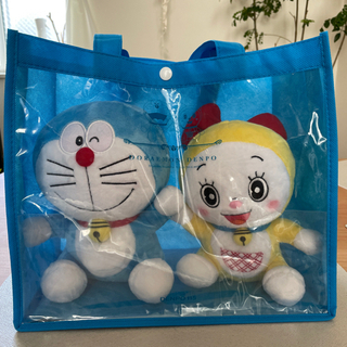 【10月22日で掲載終了】ドラえもん＆ドラみちゃんぬいぐるみの画像