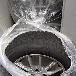 １８５／６５R１５スタッドレスタイヤ＆ホイール４本セット