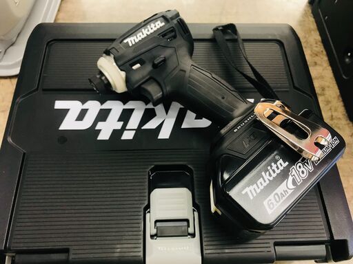 未使用品 Makita 充電式インパクトドライバ TD172DRGX