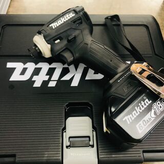 未使用品 Makita 充電式インパクトドライバ TD172DRGX