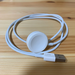 Apple Watch 磁気充電ケーブル(1m)
