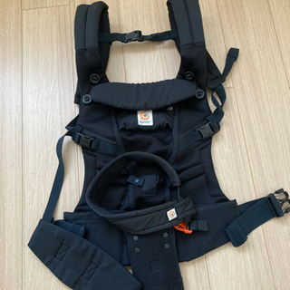 美品　エルゴベビー　クールアダプト　黒色　ヨダレカバーどれか1つ...